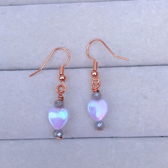 Gray + Iridescent White Aurora Borealis Heart Drop Earrings - Picture 7 of 7